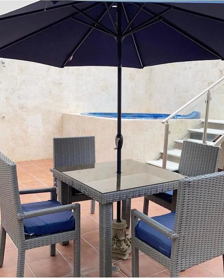Villa Lara Santo Domingo